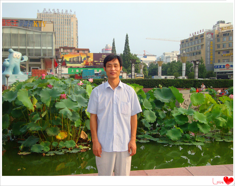 冯纪国_副本.jpg