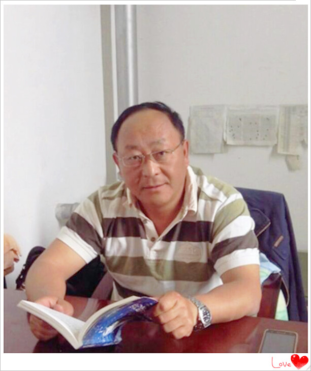章铸_副本.jpg