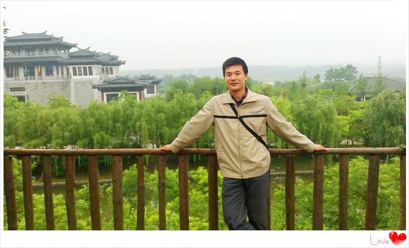 赵宇_副本.jpg