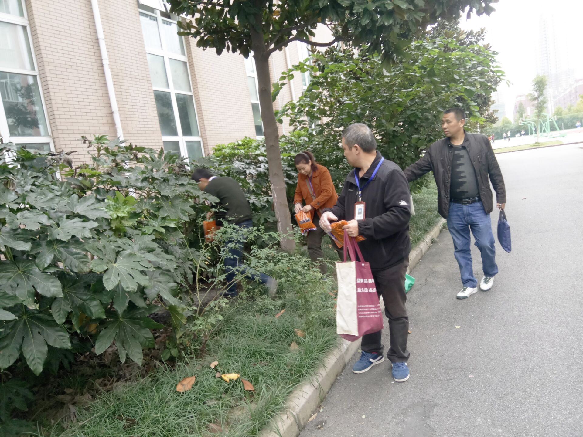 B0FB52376FBB7516DB1647AA1FBF7CD6.jpg B0FB52376FBB7516DB1647AA1FBF7CD6.jpg