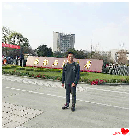张颖_副本.jpg