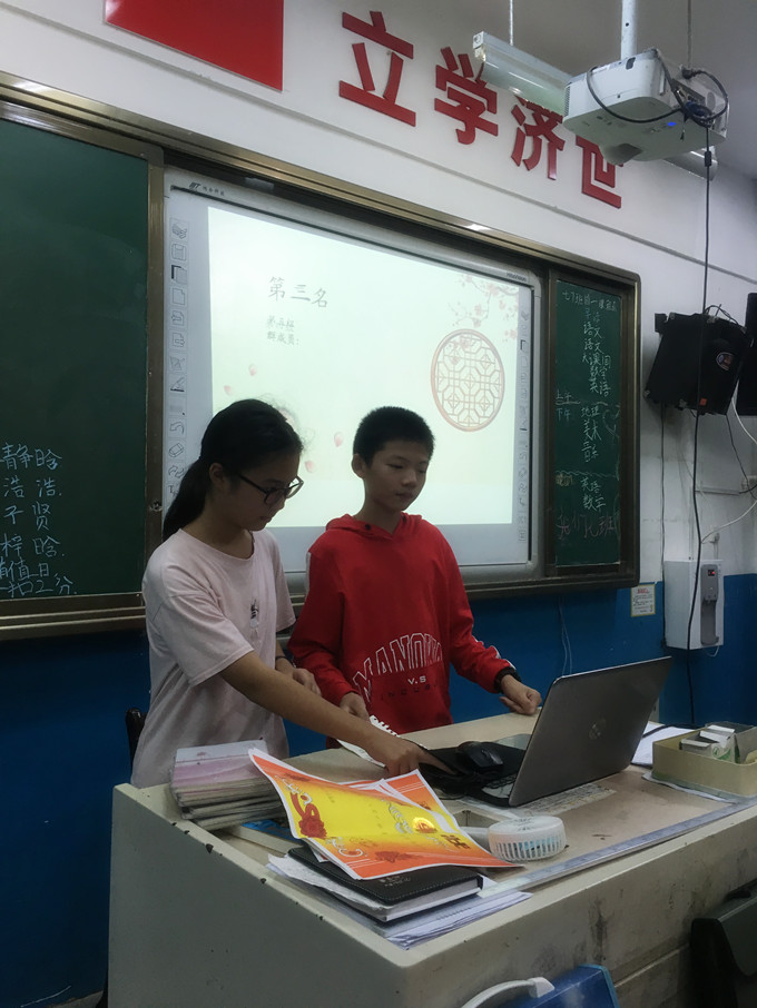 IMG_6828(1)_副本.jpg IMG_6828(1)_副本.jpg