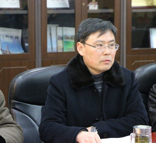 吴校.jpg 吴校.jpg