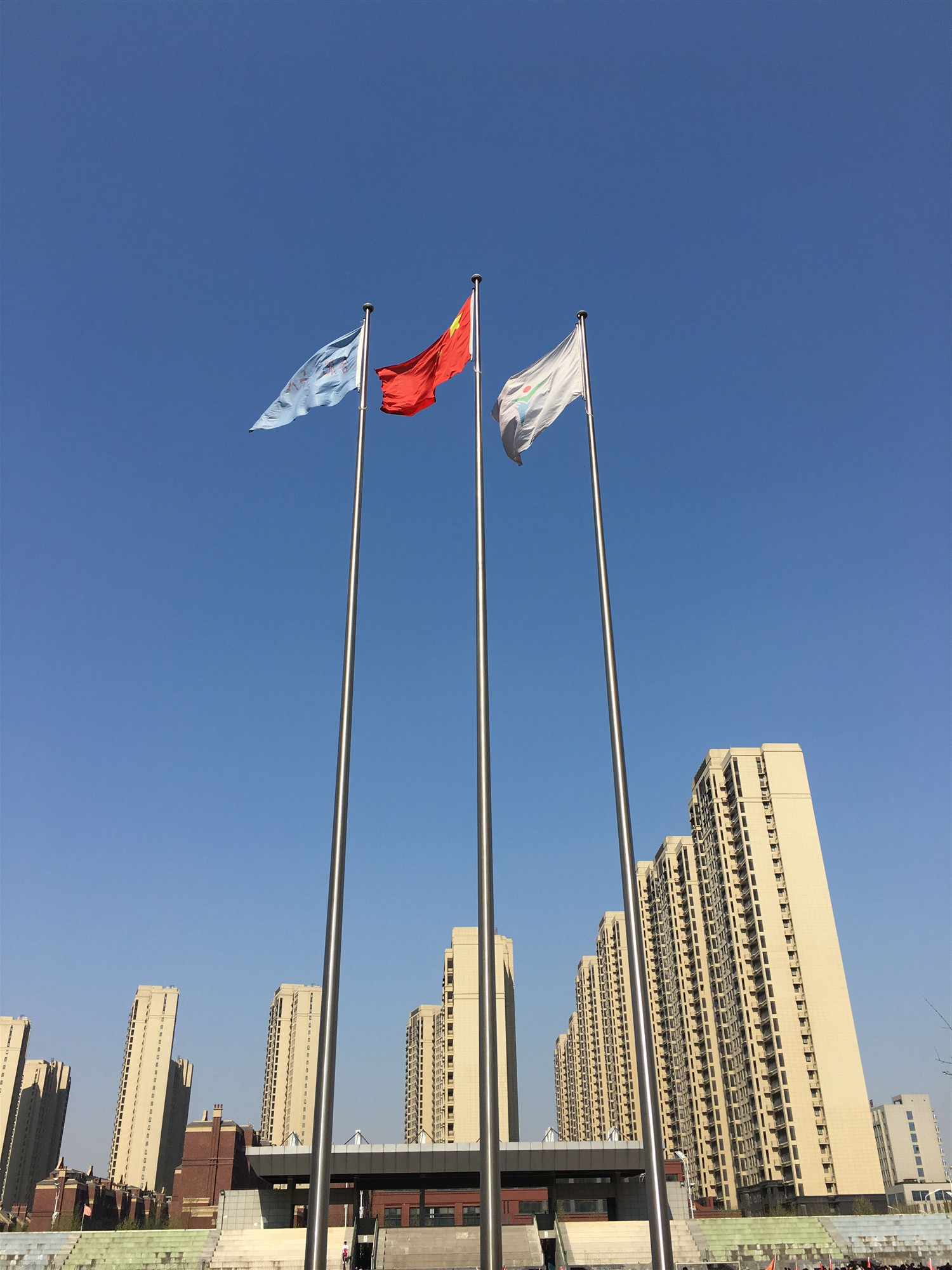 QQ图片20190402213326_副本.jpg