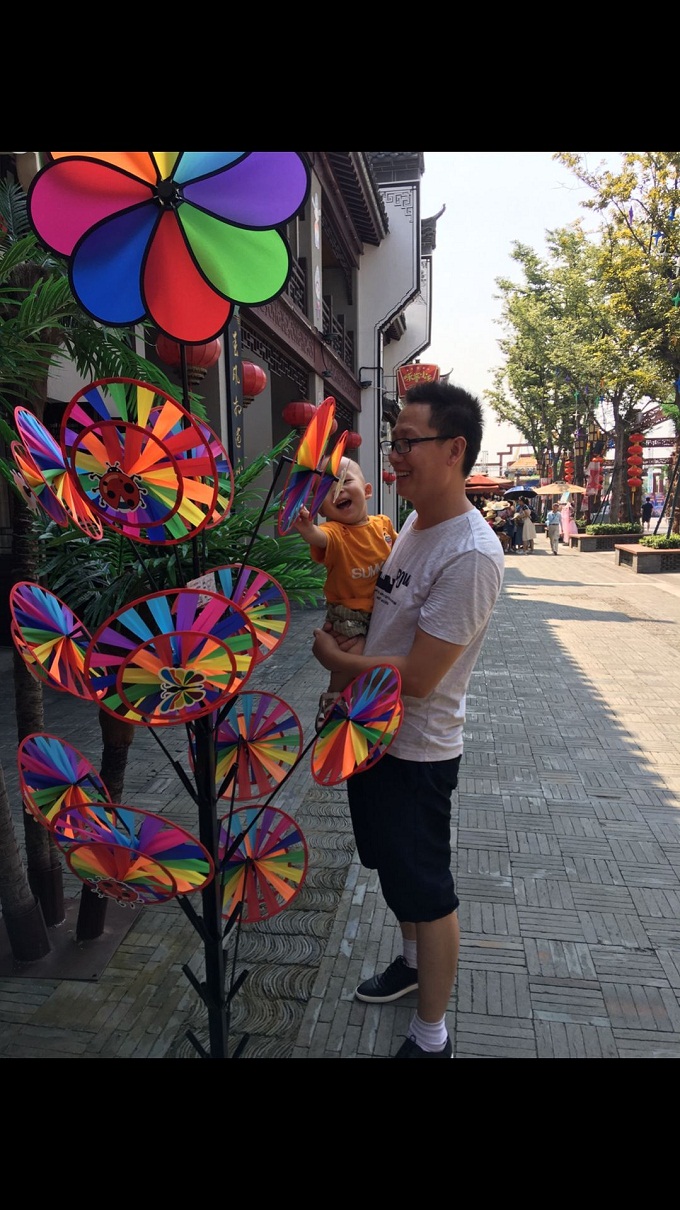 余 最美家长1.jpg