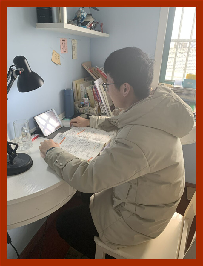 王建.jpg 王建.jpg