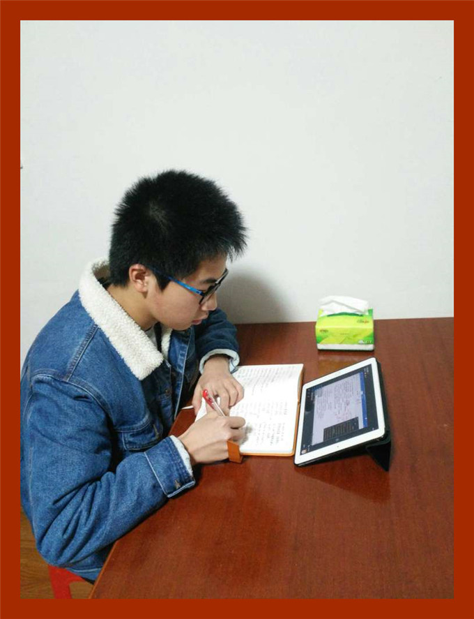 罗瑞珩.jpg 罗瑞珩.jpg