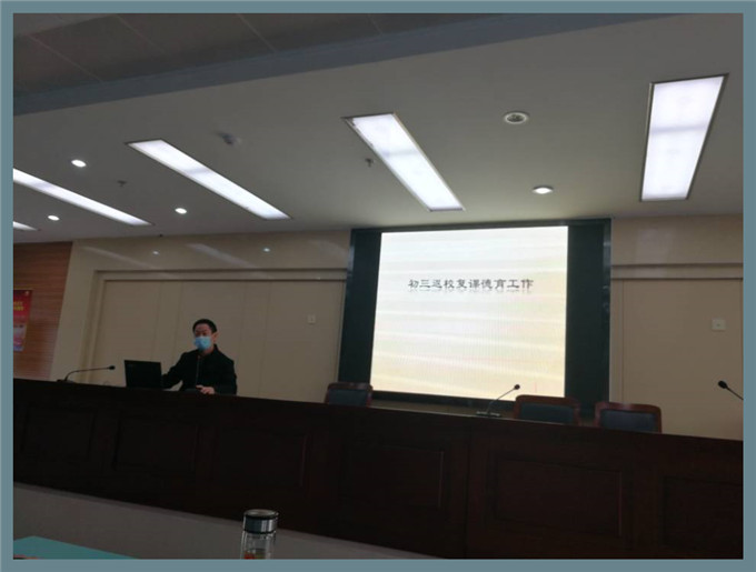 吴u_副本.jpg 吴u_副本.jpg